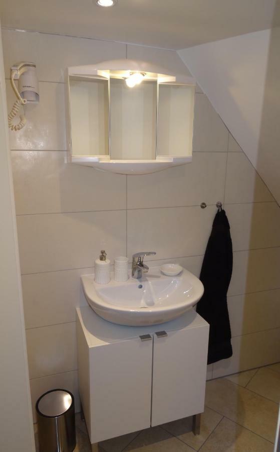 New Business Apartment With Flair ヘルスブルック エクステリア 写真